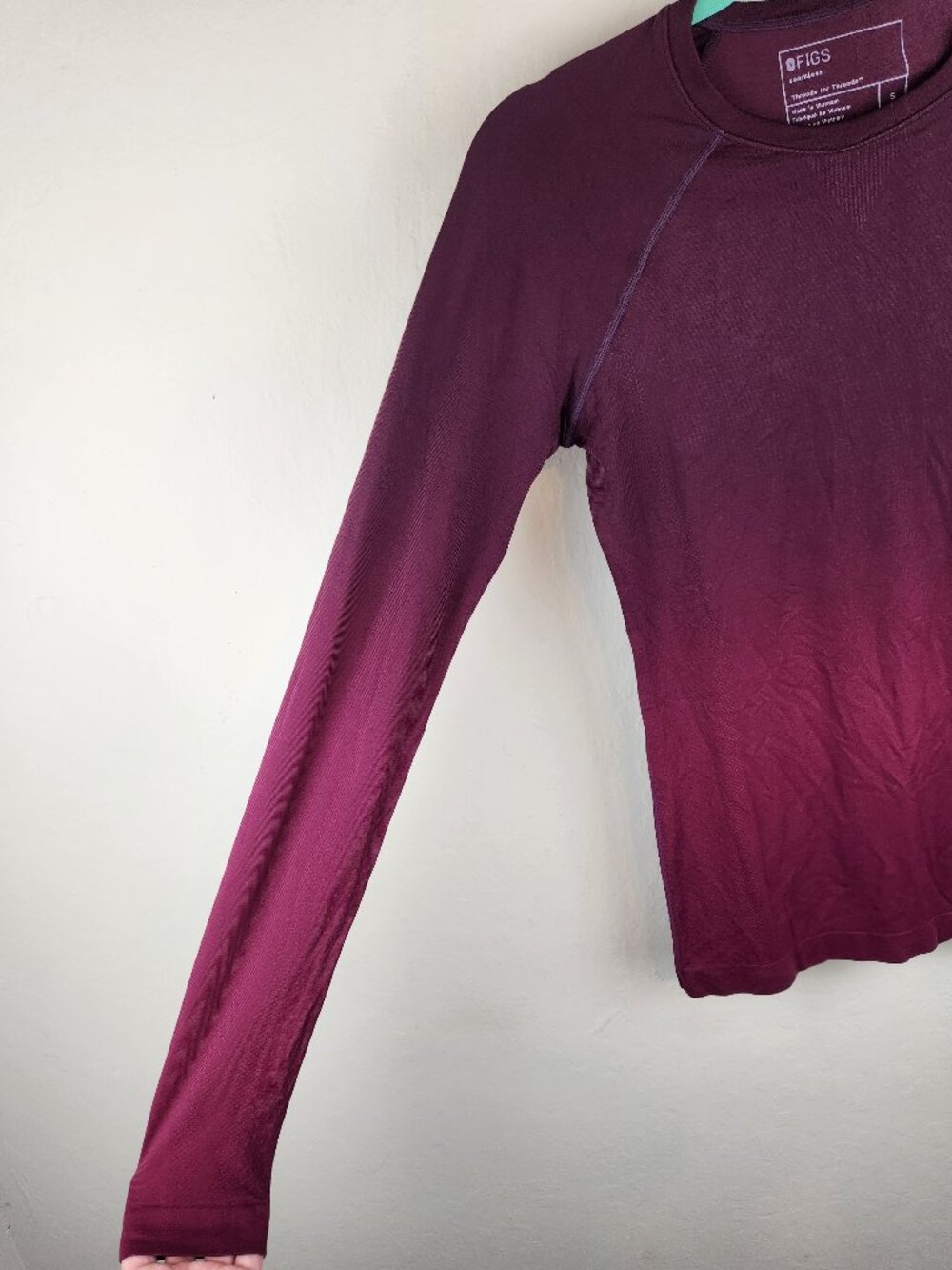 NWT FIGS Salta Seamless Longsleeve Underscrub Shirt Ombre Purple sz S - Picture 4 of 7